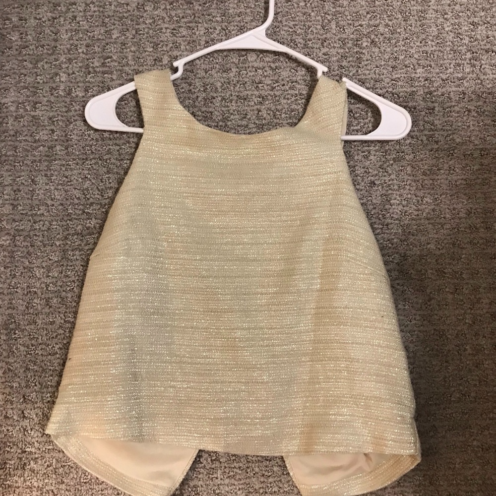 Gold shimmery cropped shirt